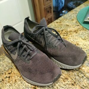Nike Epic React Flyknit Charcoal Grey Running Shoes AQ0067-009 Mens 12